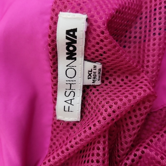 Fashion Nova Magenta Multi Colorblock Crop Pullover Windbreaker Jacket Size 1X - Picture 8 of 10